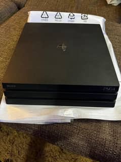 Playstation 4 pro 1Tb