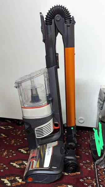 Shark Duo Vaccum Cleaner 1