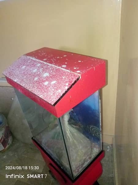 I am selling my aquarium 4