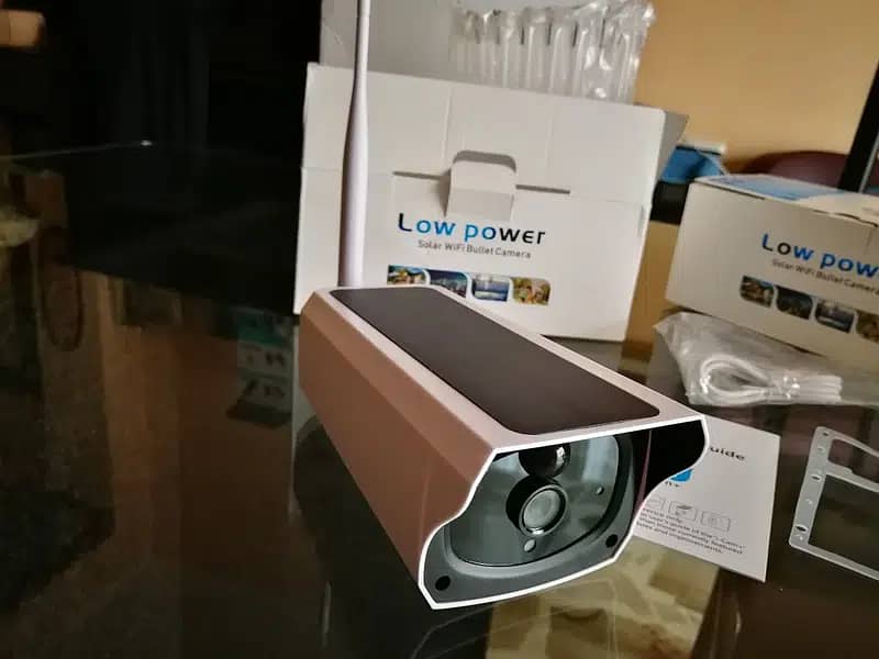 Solar and Battery powered CCTV camera with 128GB ssd card 7