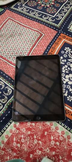 ipad 5th Generation 128gb 0