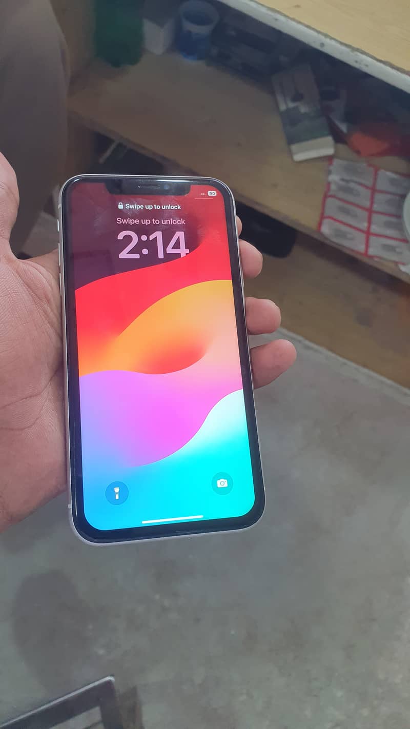 I phone XR 128gb 3