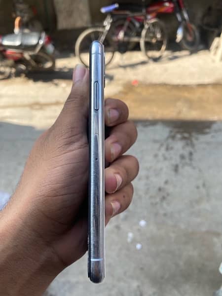 iphone x 64gb 4