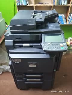 Taskalfa kyocera 4501i Photocopier Photocopy Machine 0