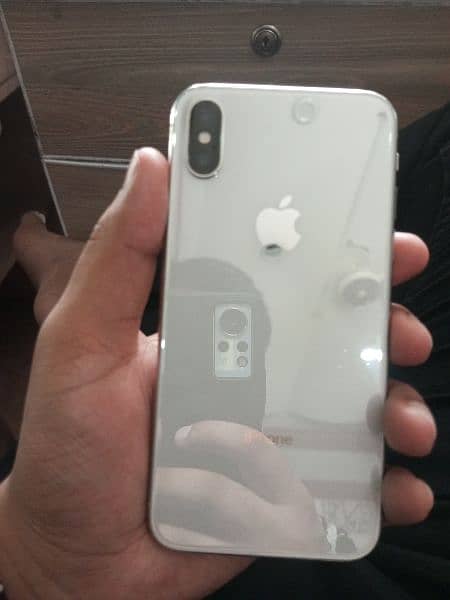 iphone x Non PTA 64gb 10/10 condition just battery change 1