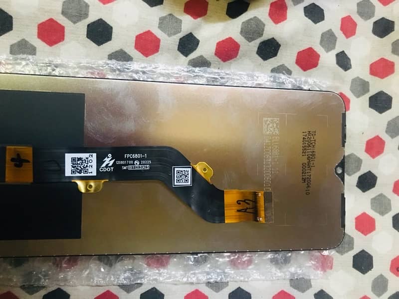 Infinix Hot 9 Play Panel/LCD Genuine Phone pulled 1