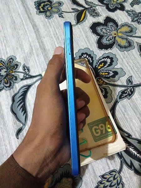 infinix note 12  ram8+ 5 128 gb 4