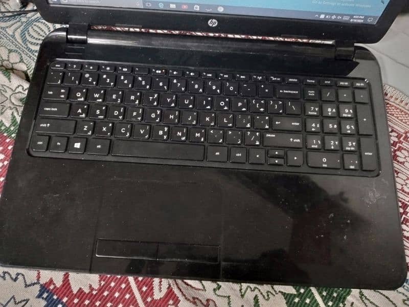 Hp laptop 128 SSD 4GB ram 4Gb graphic card 7