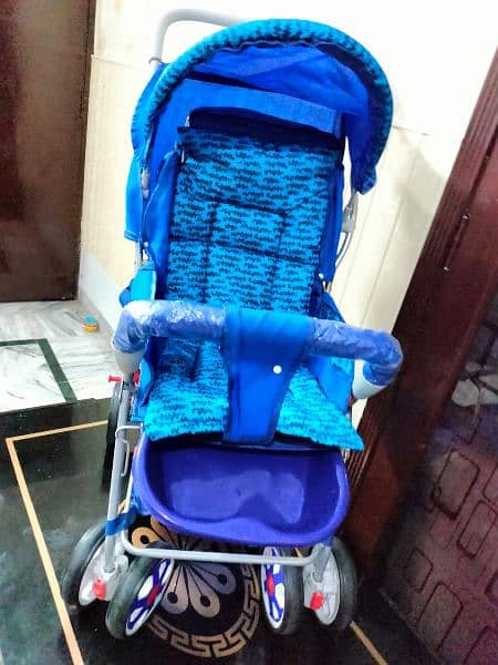 Blue Baby Stroller in Excellent Condition - Comfortable & Lightweight 1