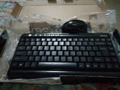 This is A4 Tag Compact Multimedia 2.4GHz Wireless keyboard and mouse