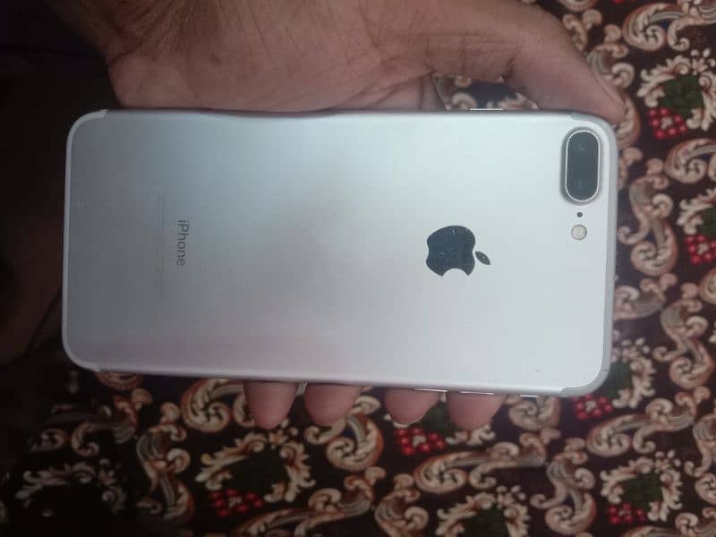 iphone 7 plus 128gb pta approved 1