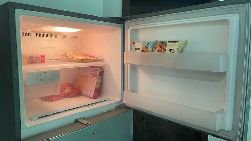 LG Single Owner Fridge for Sale 3