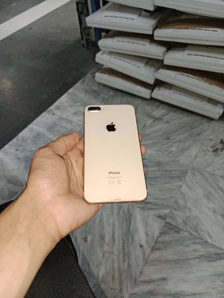 iPhone 8 plus 64gb 10/10 waterpack  0328/7589009 3