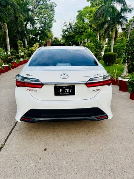 Toyota Corolla Altis 2018 3