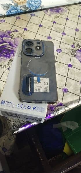 Tecno spark 10 pro 4