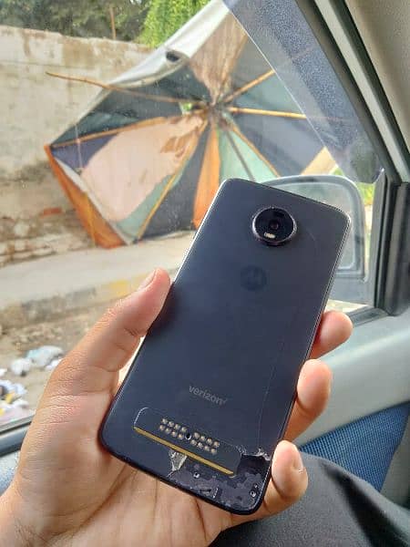 Motorola Z4 Non Pta 1