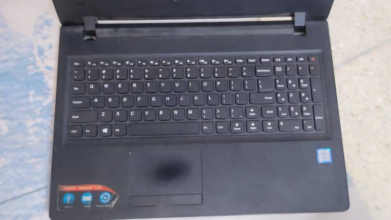 Laptop Lenovo Ideapad 110 i3 6th gen 15.6 inch screen 1