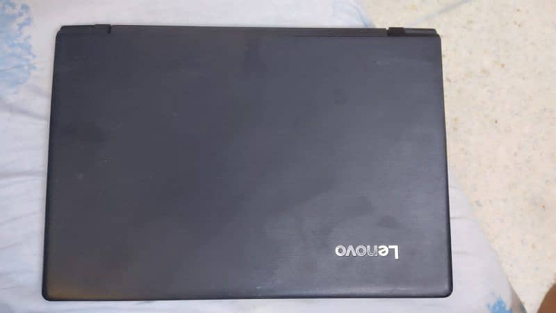 Laptop Lenovo Ideapad 110 i3 6th gen 15.6 inch screen 5