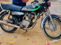 Honda cg125 2014 model all ok sare documents b mojod h