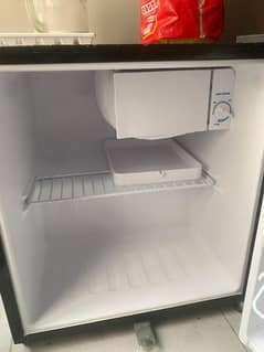 Used Westpoint Mini Room Fridge