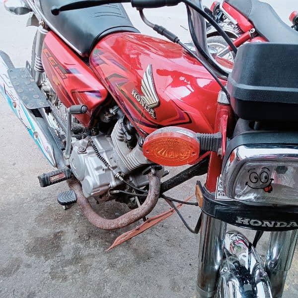 Honda 125 all ok hai 0