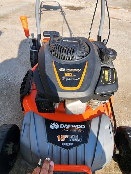 Daewoo Gasoline Grass cutter/ Lawn mower 4