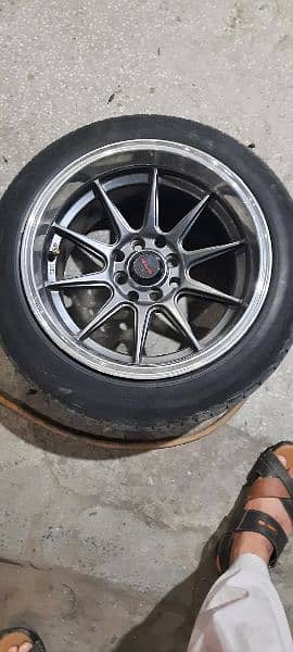 15 size rim tyre 8.25jj rim and 185/55/15 tyre 2