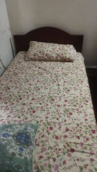 single bed 0