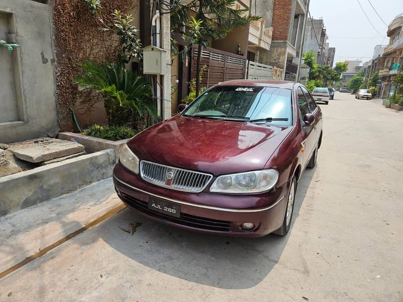 Nissan Sunny 2005 SE Saloon 1