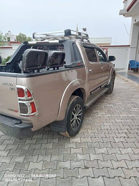 Toyota Hilux 2006 1