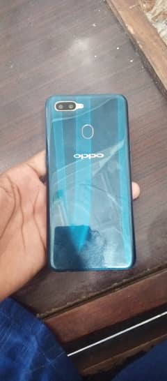 Oppo a5s 4gb ram and 64gb memory