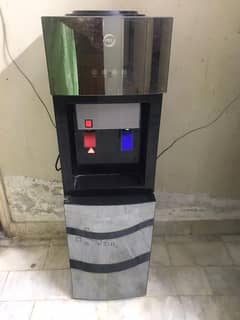 pel water dispenser good condition