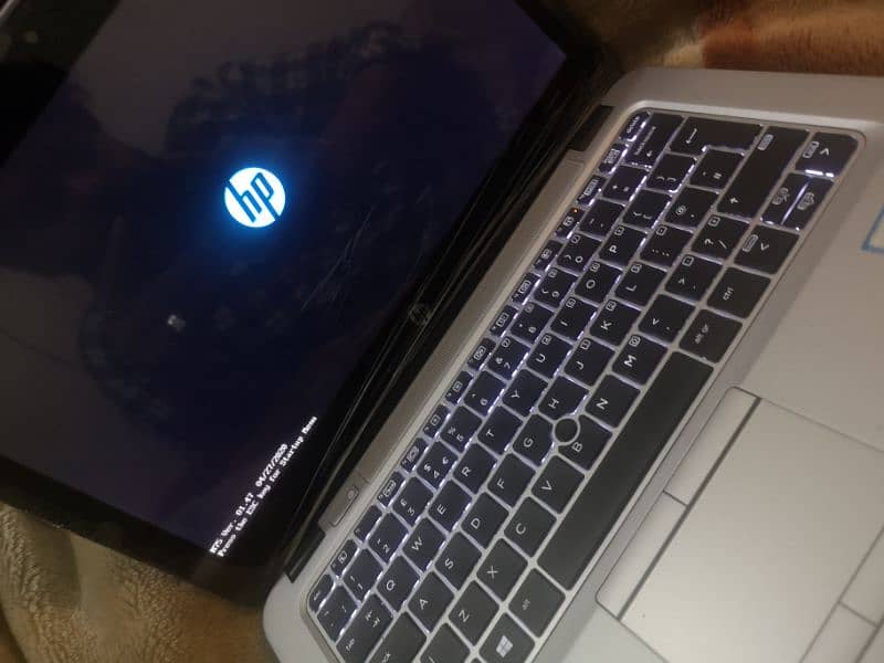 Hp 820 G3 Elite book i5 6th Generation Touch panel 2