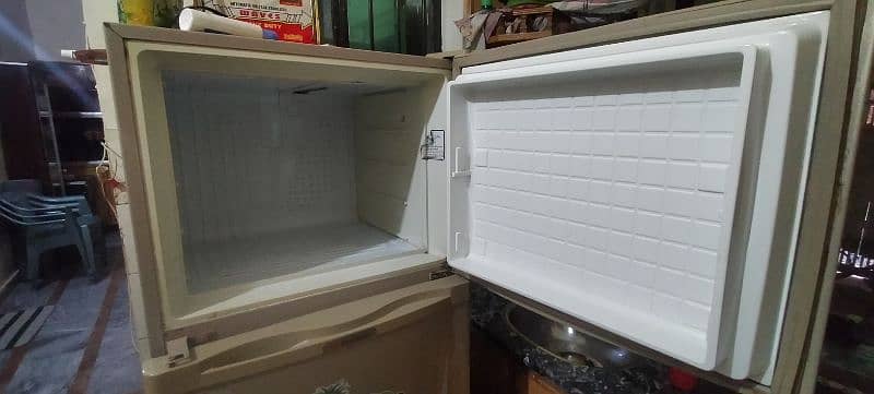 Dawlance Refrigerator 3