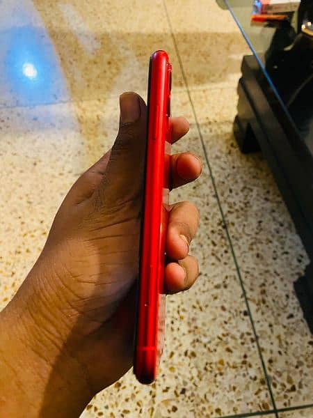 IPHONE 11 NON PTA 3