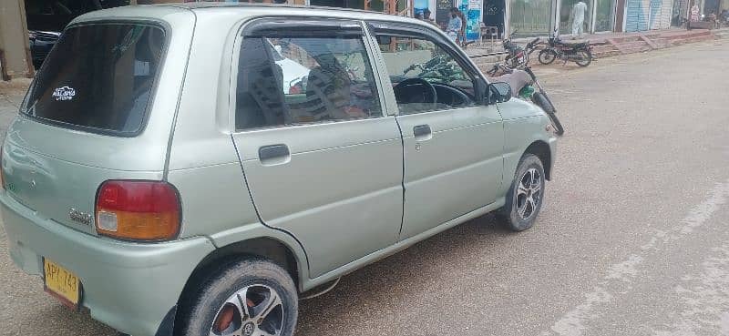 Daihatsu Cuore 2007 4