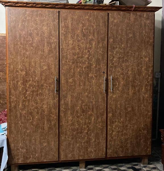 Wardrobe 3 Doors  In New Condition 0