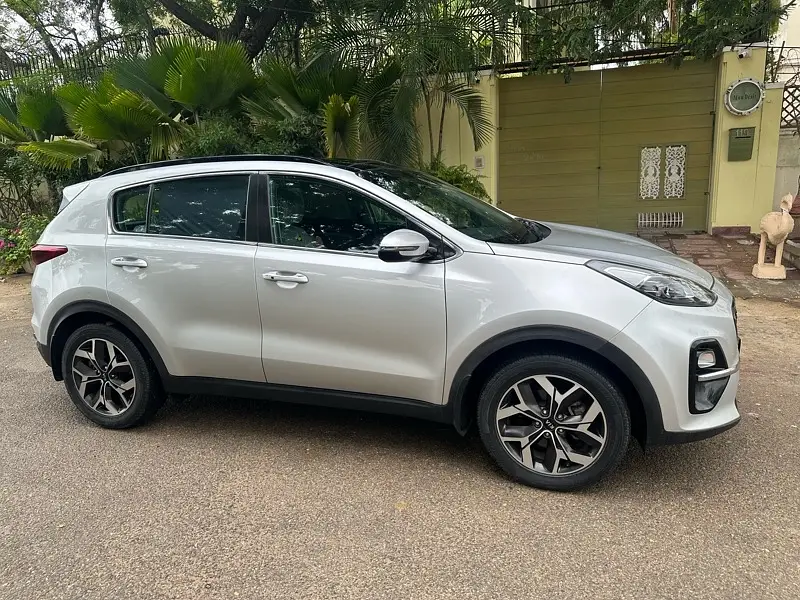 KIA Sportage 2021 Fwd Fully Loaded First Owner Looks New