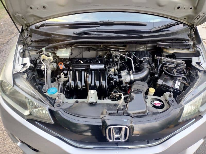 Honda Fit 2013 Hybrid 1.5 7