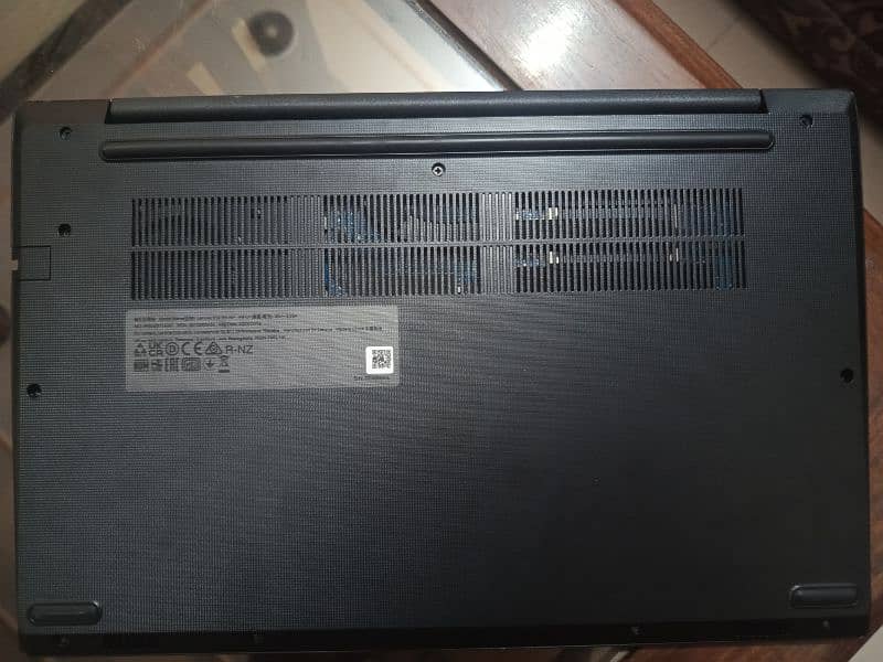 Lenovo V14 G3 3