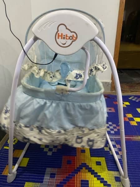 Hibab Electric baby Cot 2