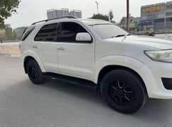 Toyota Fortuner V 2013 Model Petrol full Modified