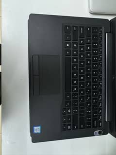 Dell 7400 core i7 8th Genration 8gb Ram 256 gb