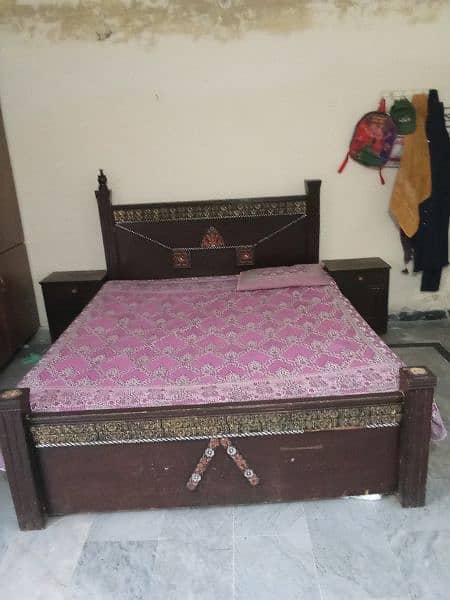 bed with side table and small dressing table without matress 3