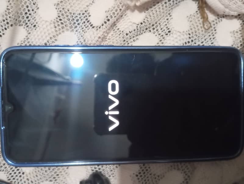 Vivo Y51 5