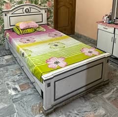 SINGLE BED WOODEN WITH TWO DRAWERS BUILT IN AND DRESSING TABLE 0