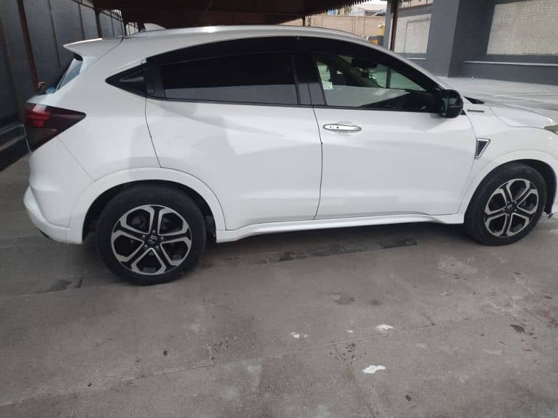 Honda Vezel 2014 3