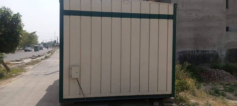 container for sale 10 by 20 kitchen plus washroom price 6 lakh offer 2