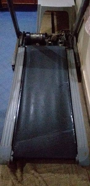 Advance Treadmill in good condition 6