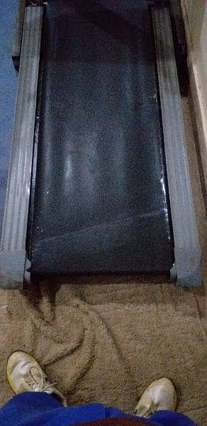 Advance Treadmill in good condition 7